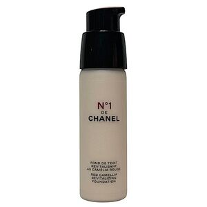 CHANEL BD01 No.1 De Chanel Red Camellia Revitalizing Foundation .7oz